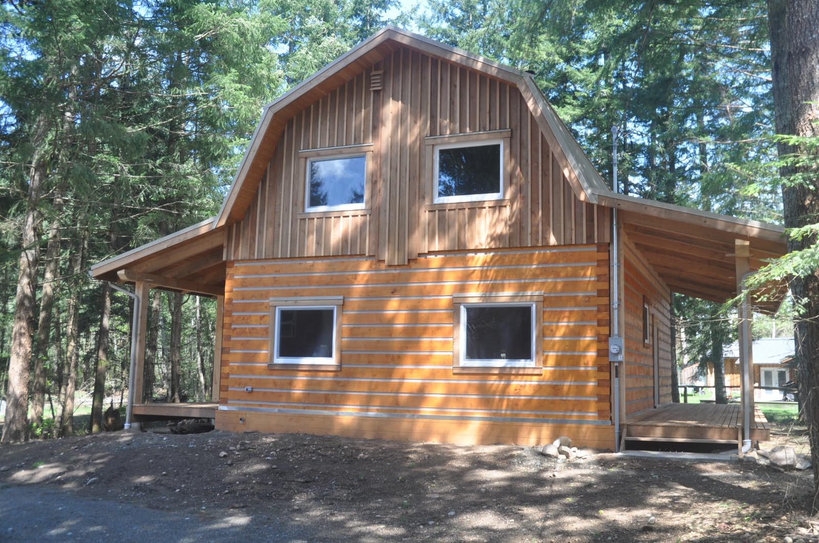 Barn (Gambrel) Style Ecolog on Vancouver Island